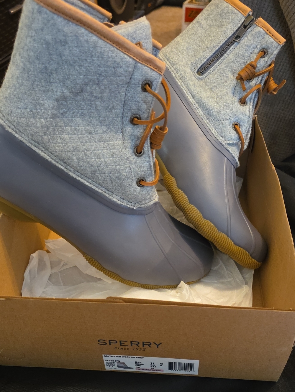 Womens Size 11 Sperry Quilted Wool-Trim Duck Boots in Gray and Tan